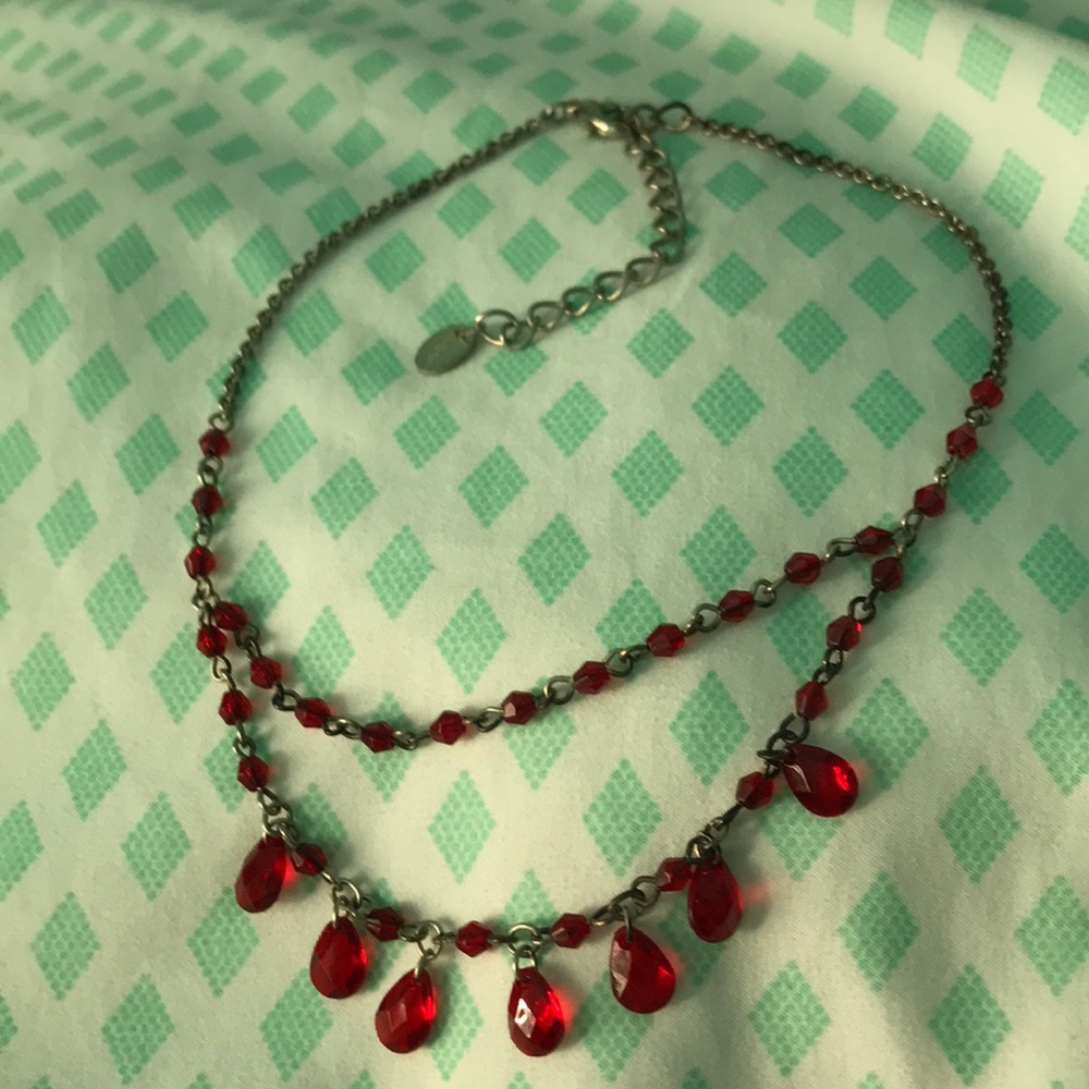 RUBY RED CHOKER